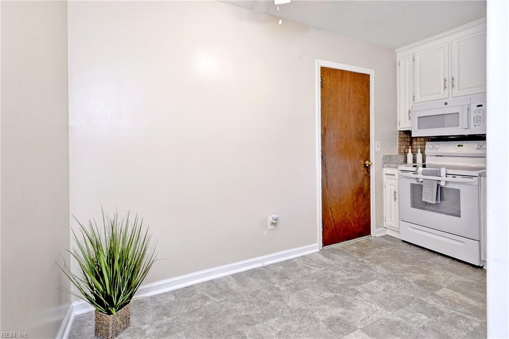 113 Virginia Drive Newport News VA 23602