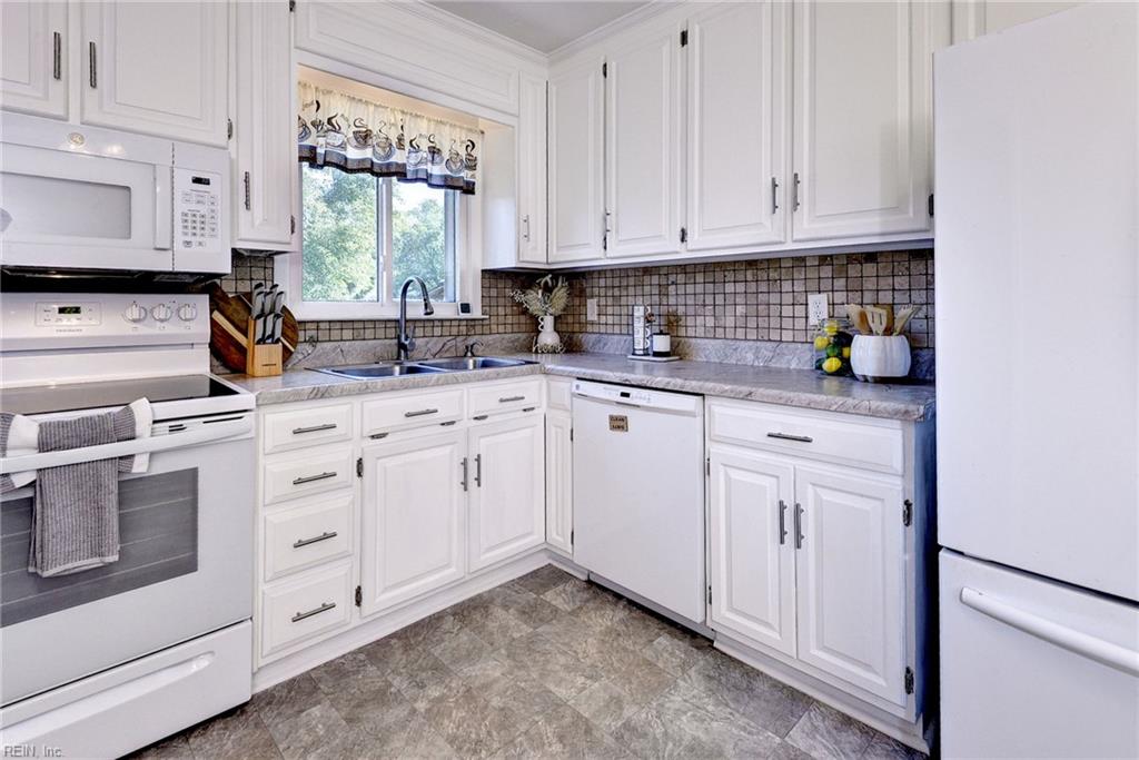 113 Virginia Drive Newport News VA 23602