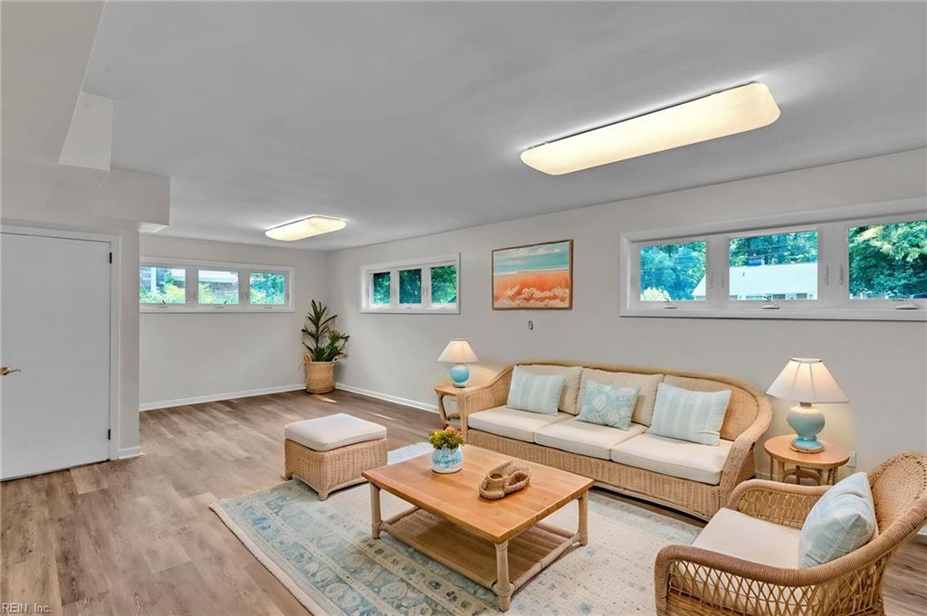 6 Downing Place Newport News VA 23606