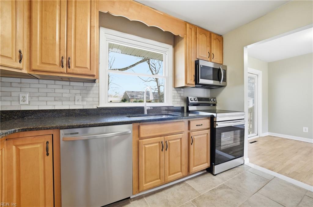 213 Kingwood Drive Newport News VA 23601