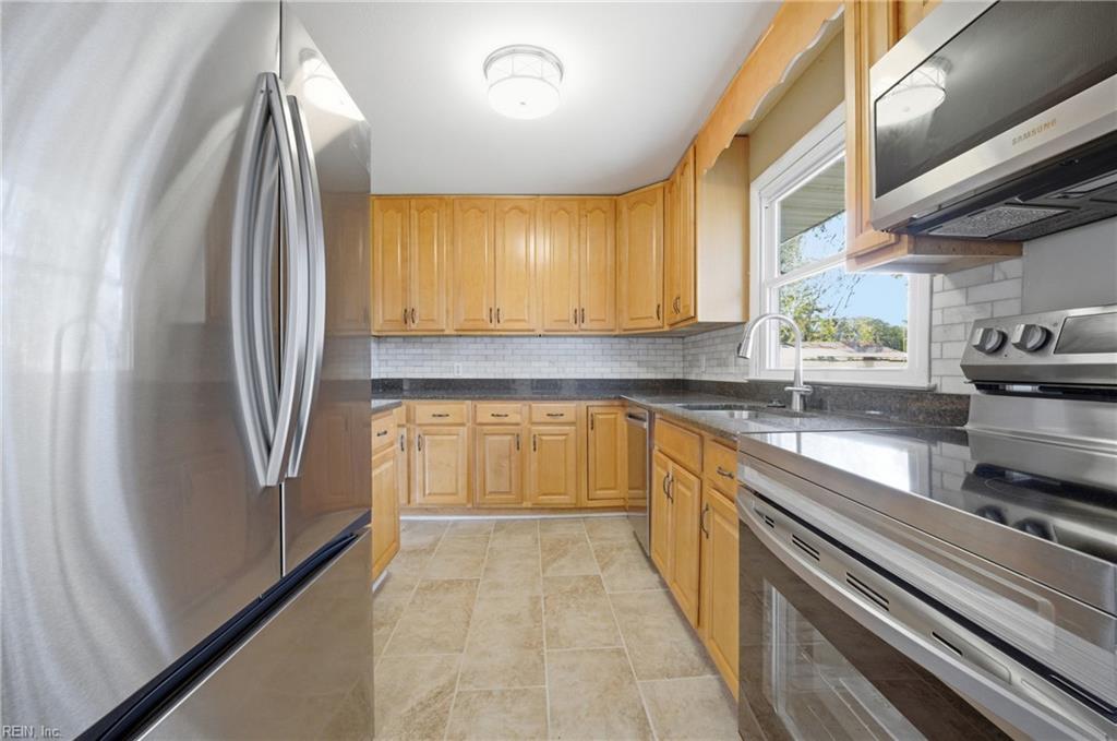 213 Kingwood Drive Newport News VA 23601