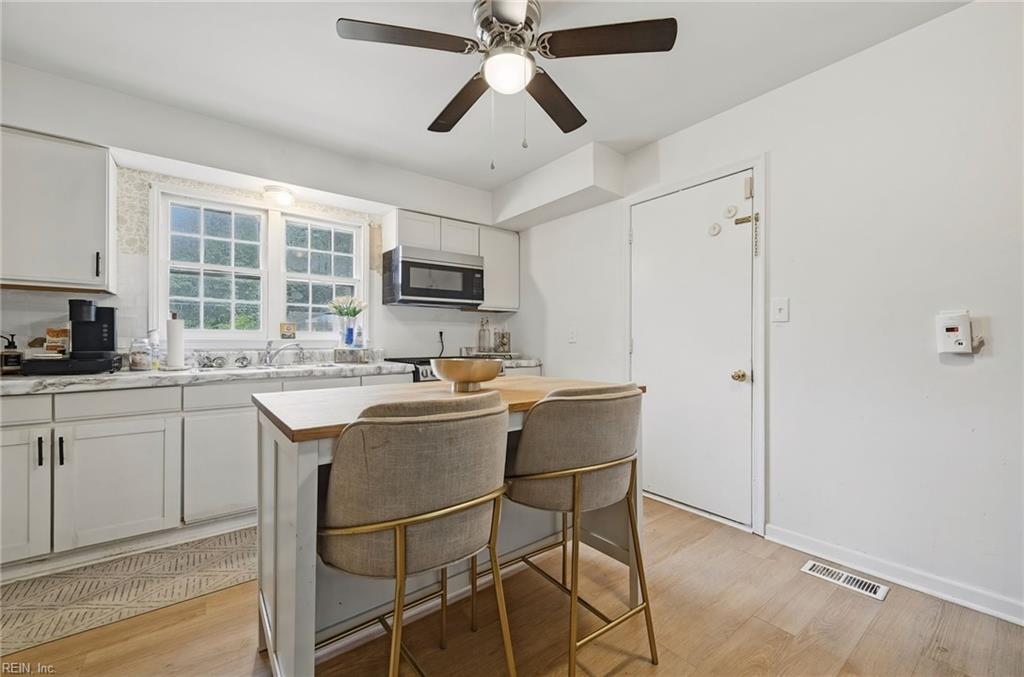 13 Darlene Lane Newport News VA 23608