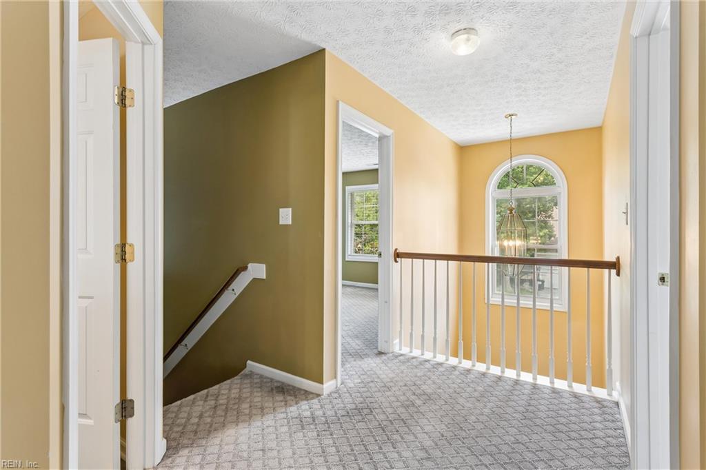 6100 Shrewsbury Square Williamsburg VA 23188