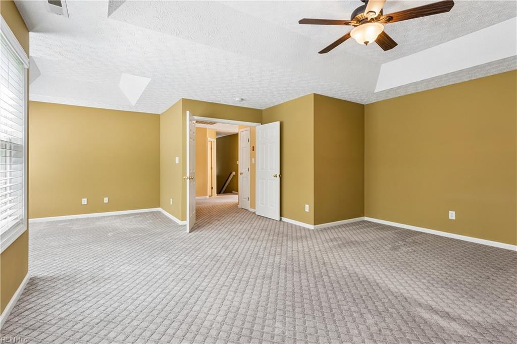 6100 Shrewsbury Square Williamsburg VA 23188