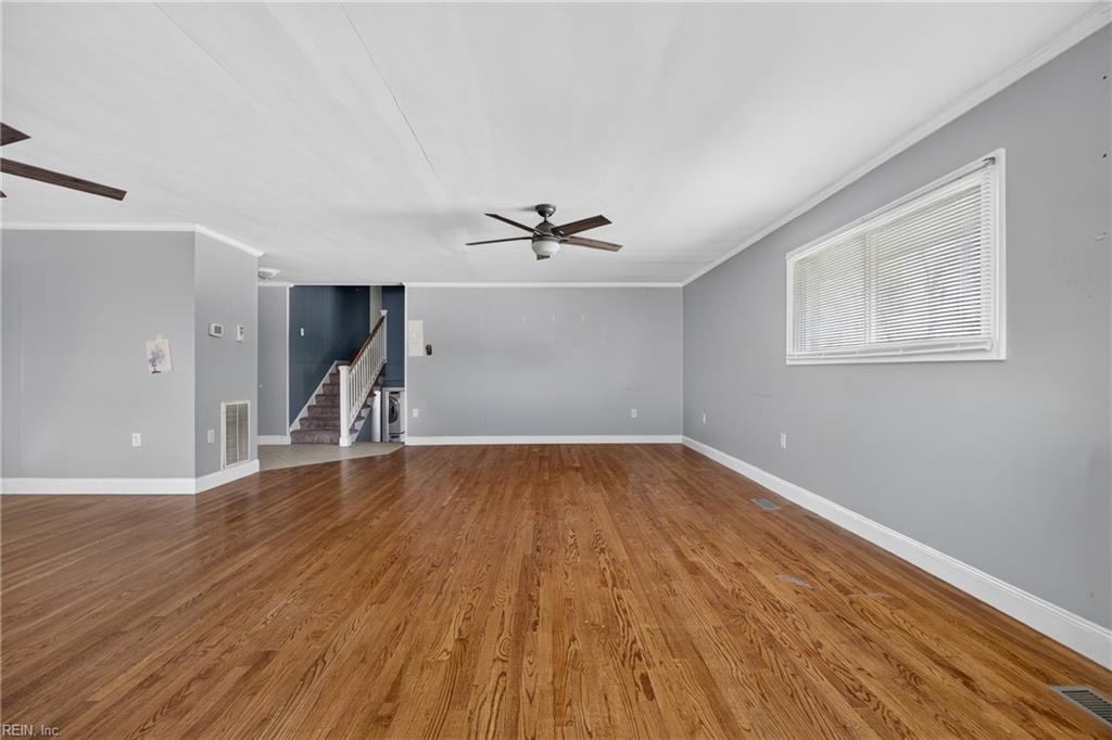 17 Warren Drive Newport News VA 23608