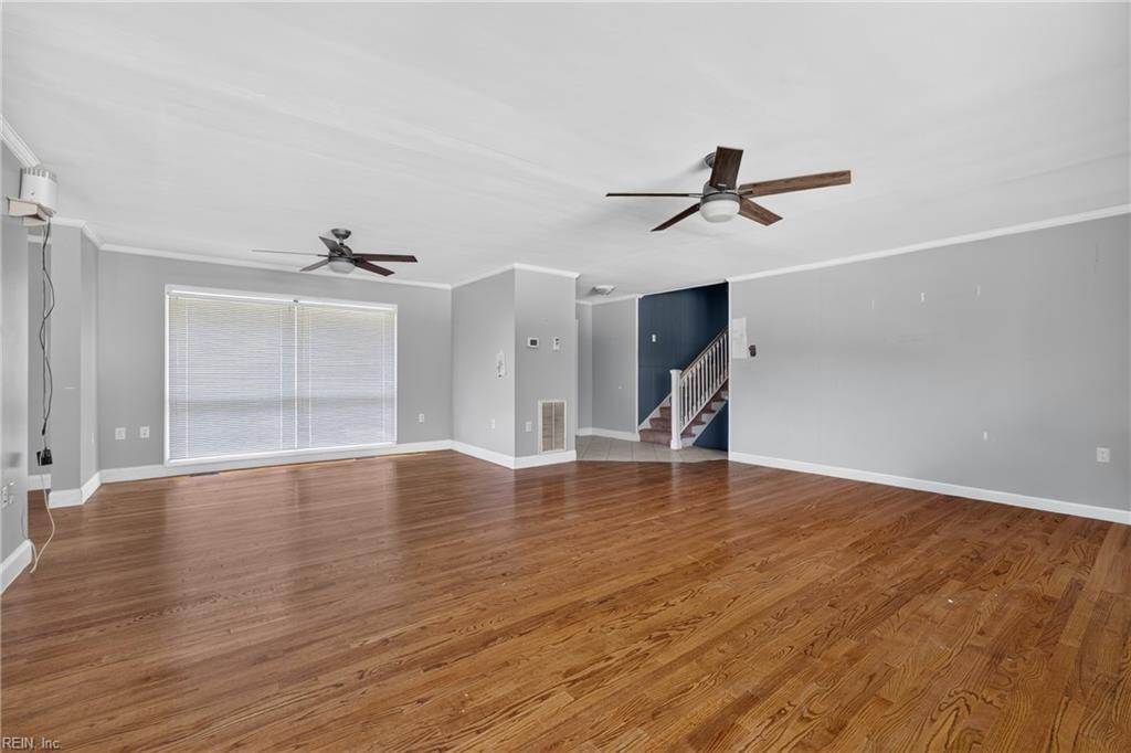 17 Warren Drive Newport News VA 23608