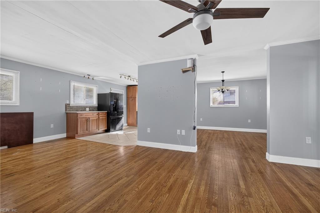 17 Warren Drive Newport News VA 23608