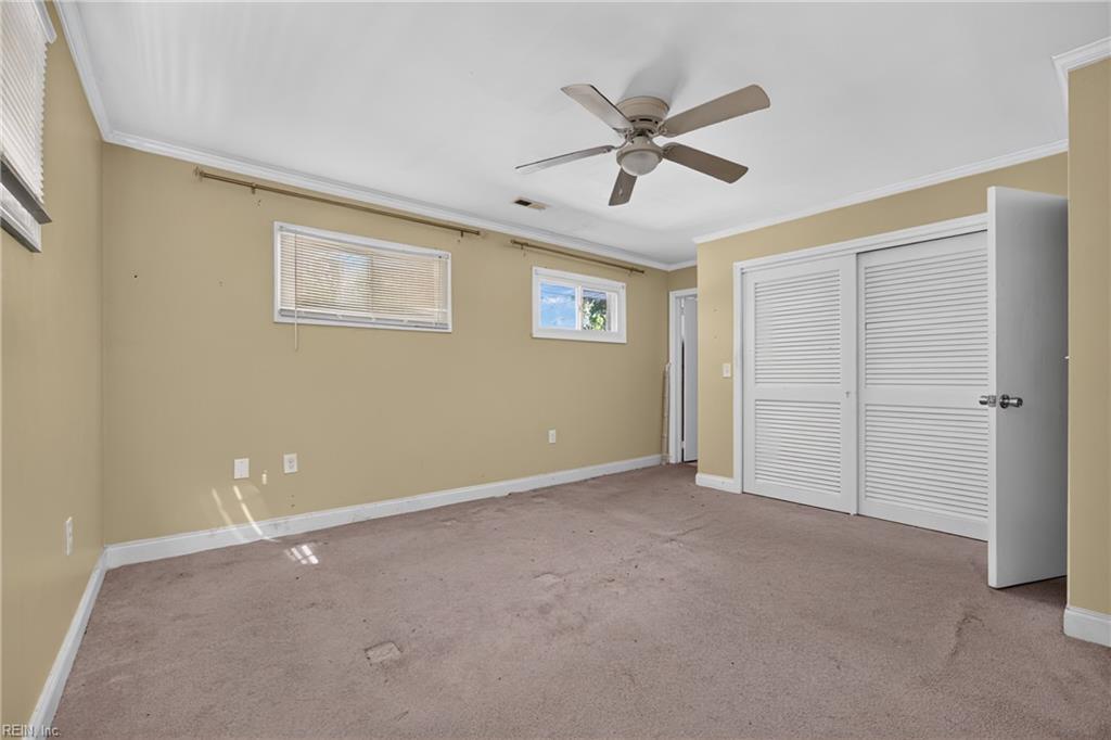 17 Warren Drive Newport News VA 23608