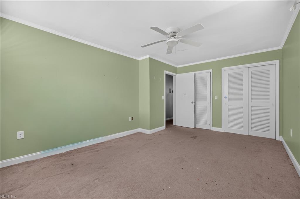 17 Warren Drive Newport News VA 23608