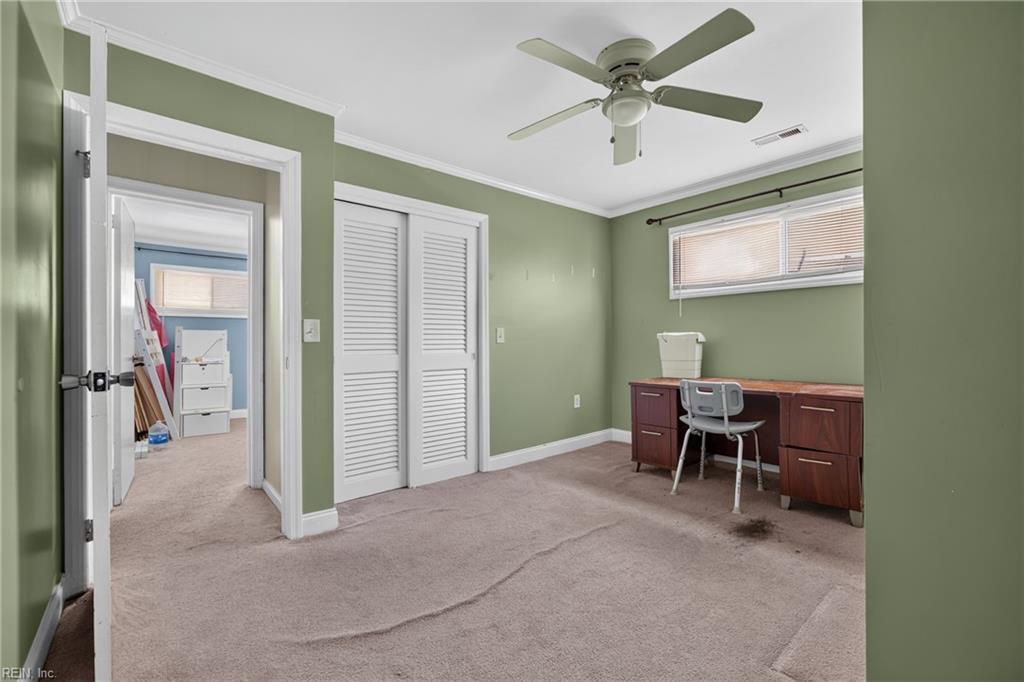 17 Warren Drive Newport News VA 23608
