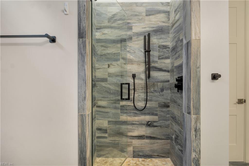 6063 Settlers Market Boulevard Williamsburg VA 23188