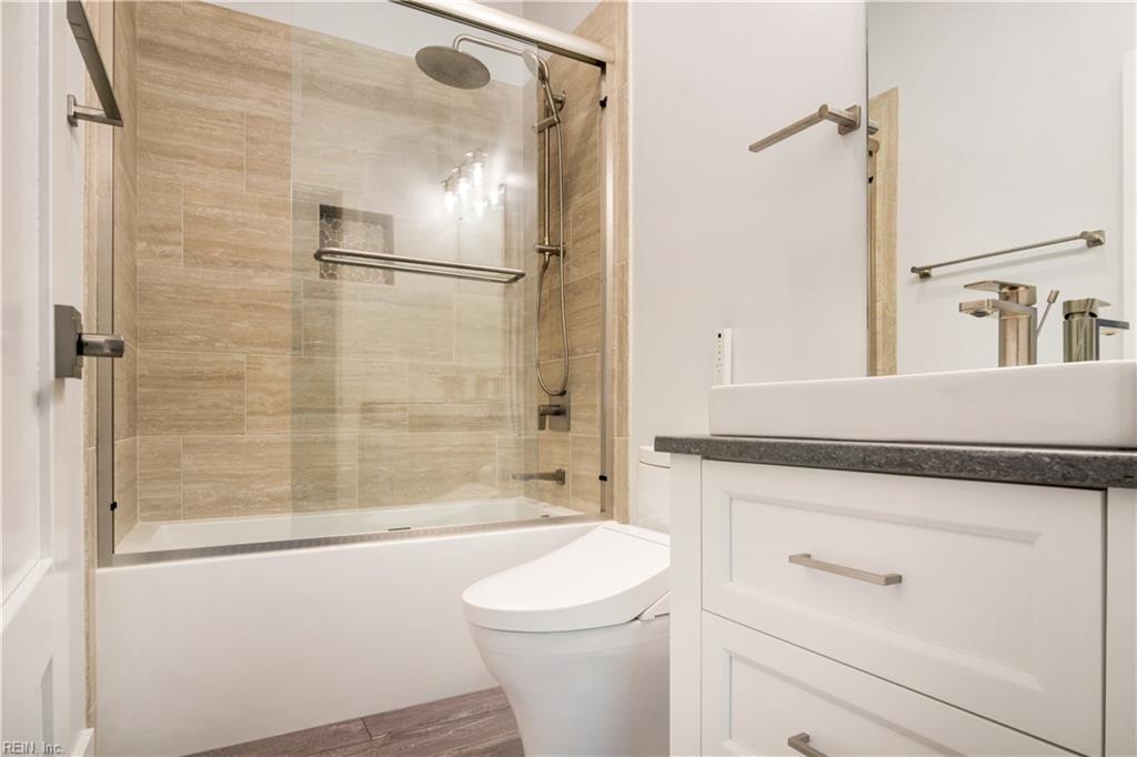 6063 Settlers Market Boulevard Williamsburg VA 23188