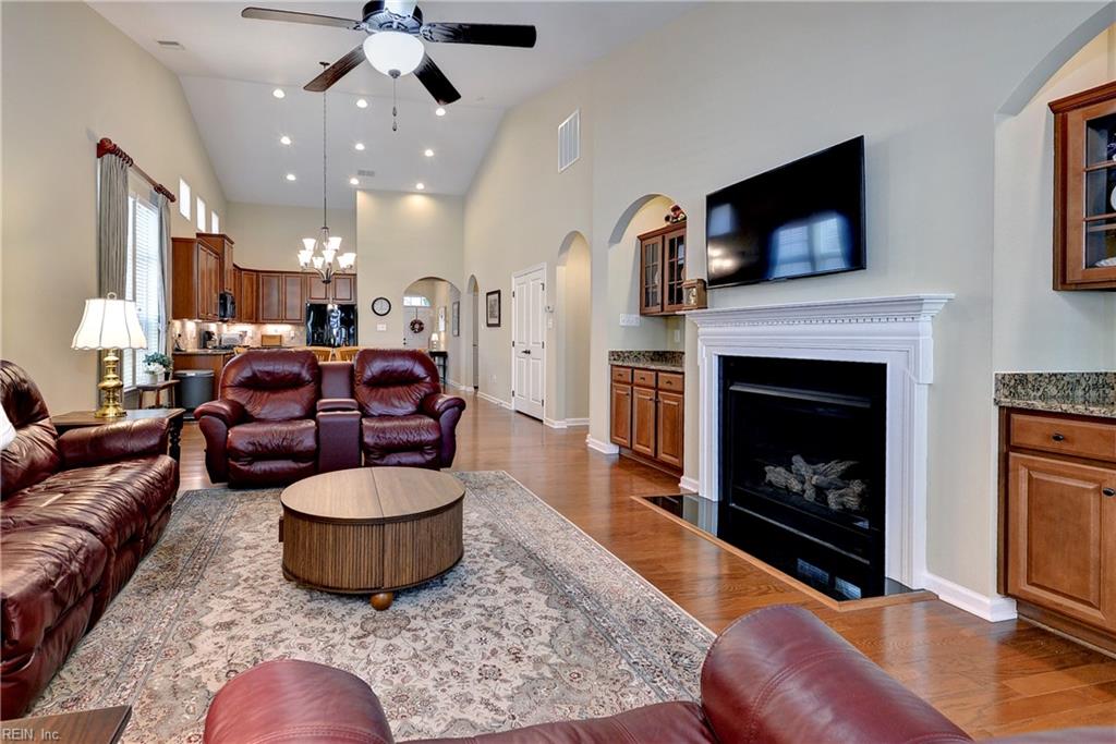 3707 South Square Williamsburg VA 23188