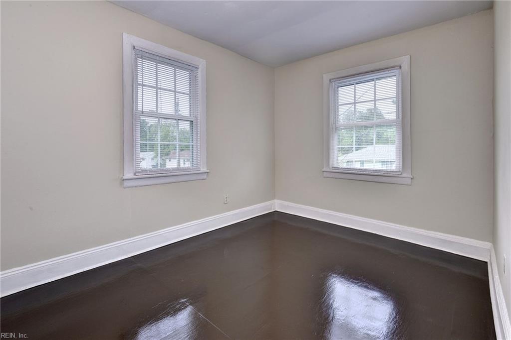 1028 37th Street Newport News VA 23607