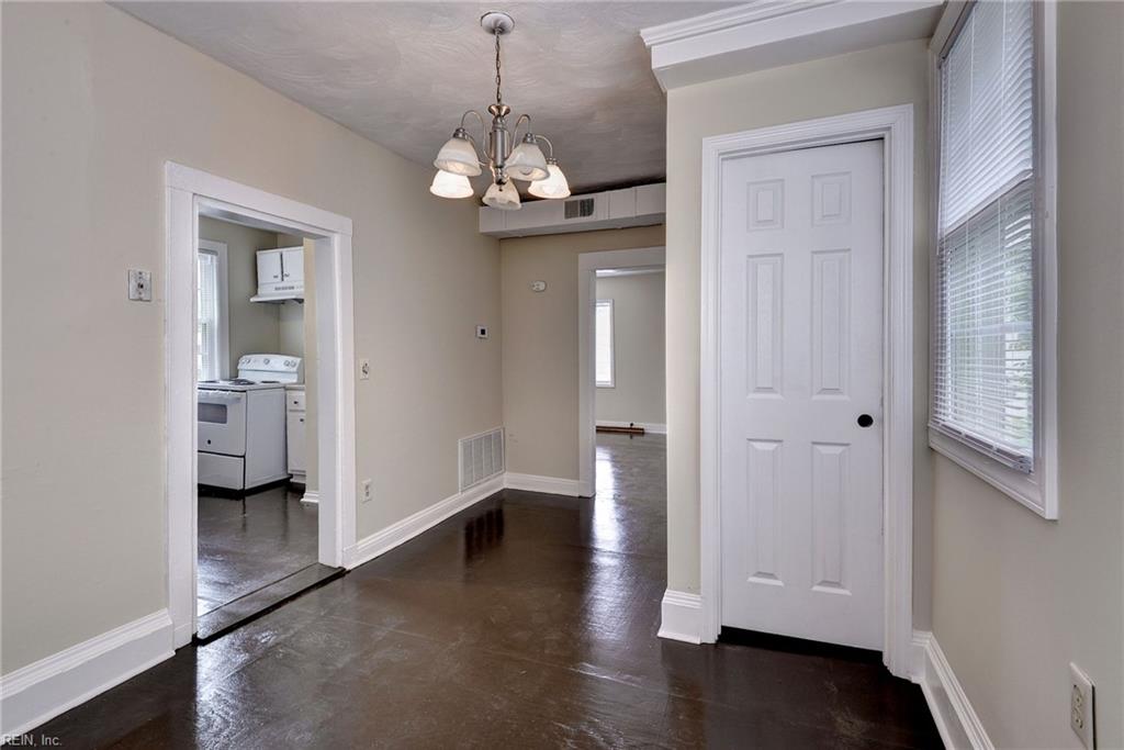 1028 37th Street Newport News VA 23607