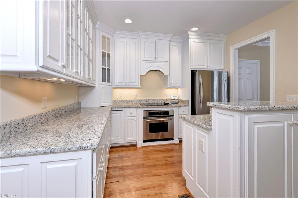 3805 Abington Park Williamsburg VA 23188