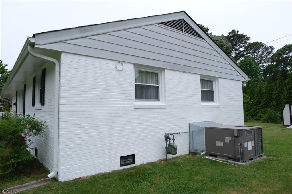 57 Peters Lane Newport News VA 23606
