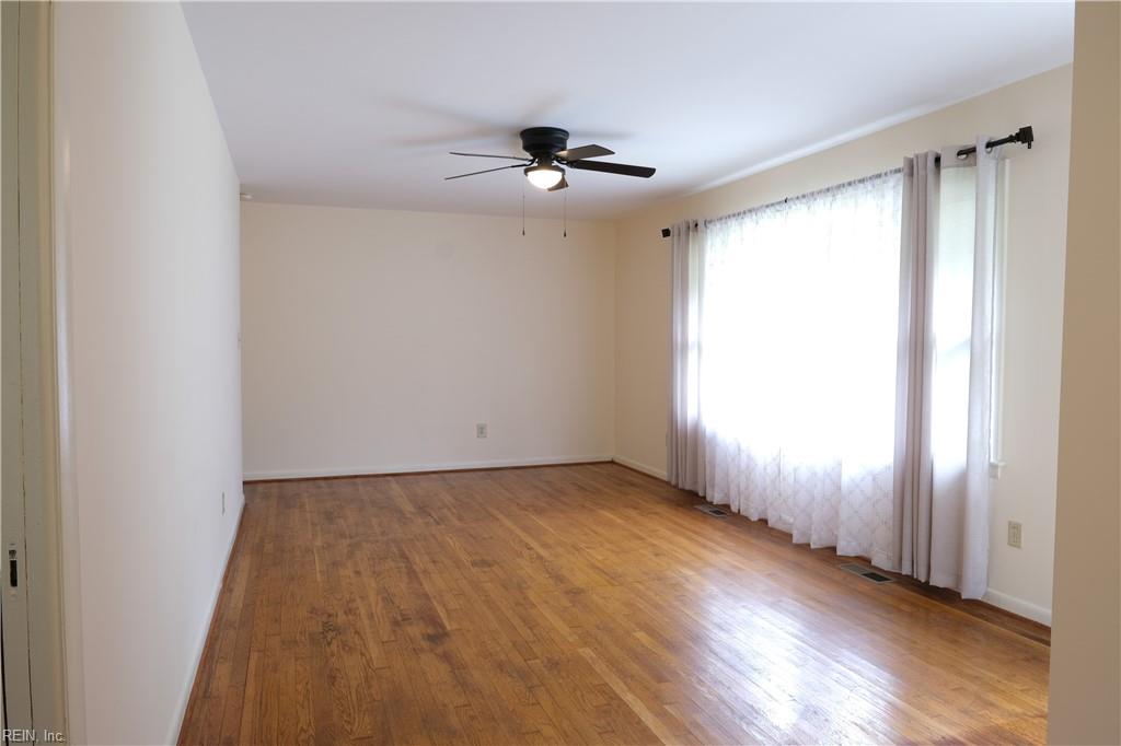 57 Peters Lane Newport News VA 23606