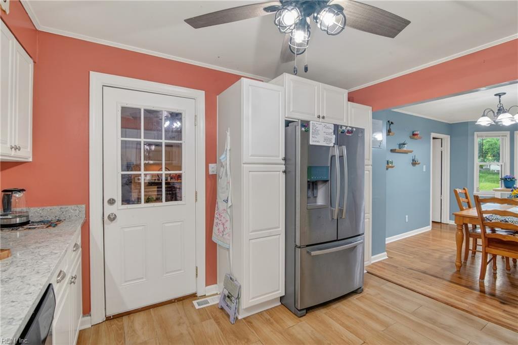 297 Richneck Road Newport News VA 23608