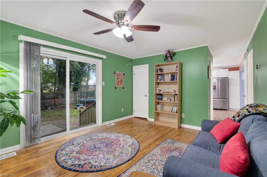 297 Richneck Road Newport News VA 23608