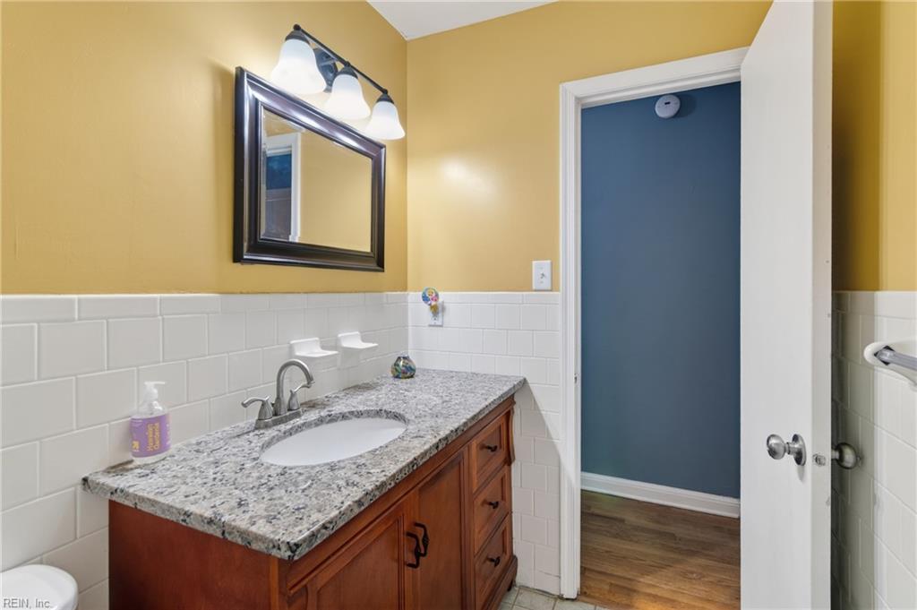297 Richneck Road Newport News VA 23608