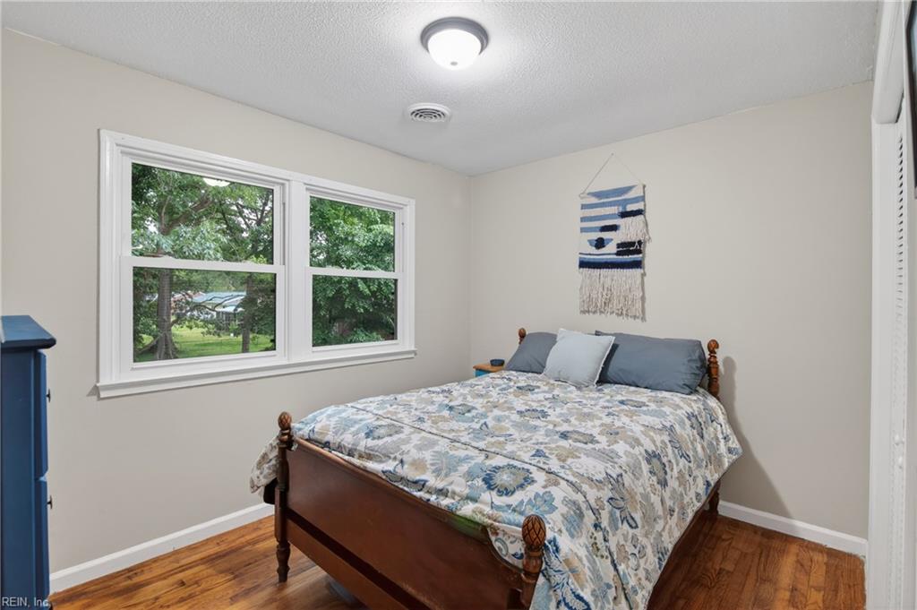 297 Richneck Road Newport News VA 23608