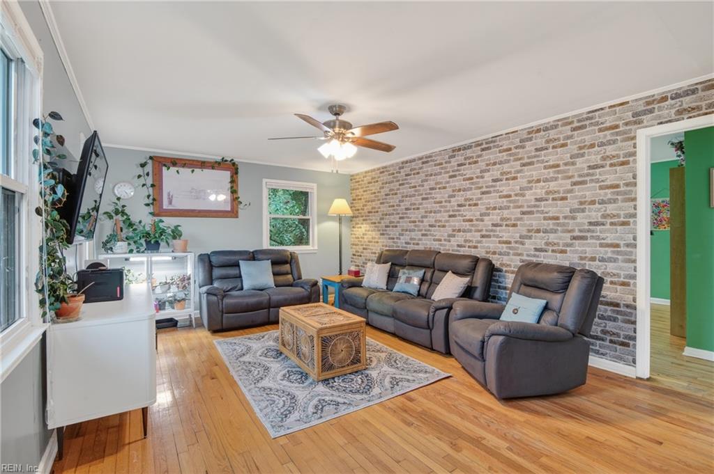 297 Richneck Road Newport News VA 23608