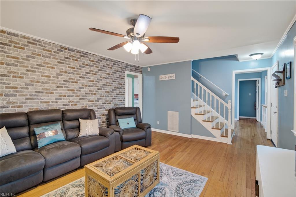 297 Richneck Road Newport News VA 23608