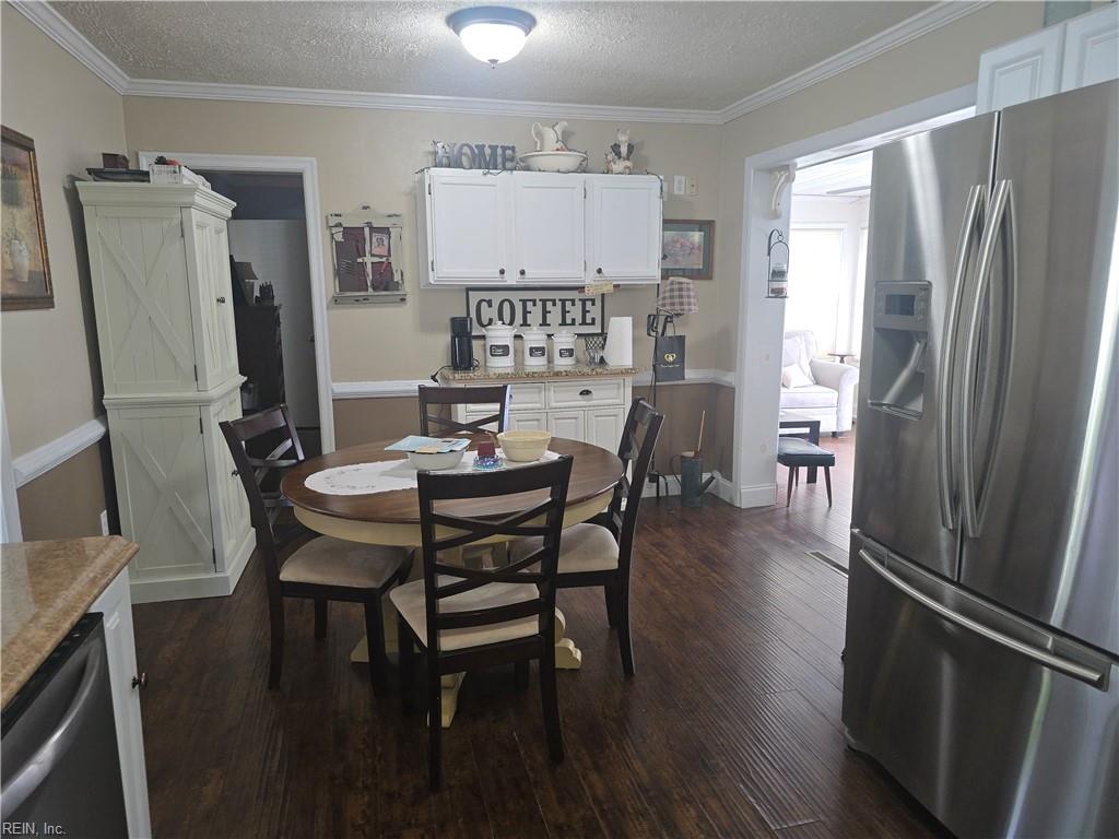 6 Montclare Place Newport News VA 23606