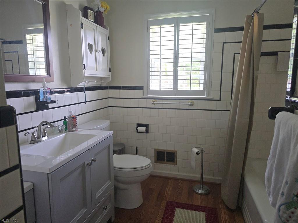 6 Montclare Place Newport News VA 23606
