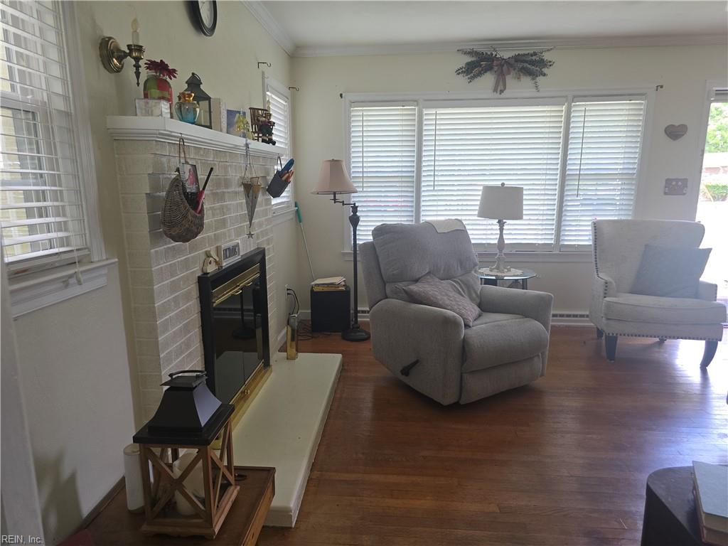 6 Montclare Place Newport News VA 23606