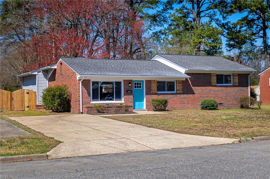 549 Almond Drive Newport News VA 23601