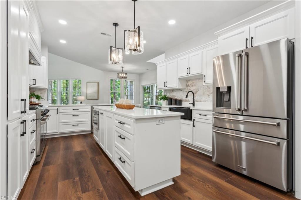 1832 John Hancock Williamsburg VA 23185