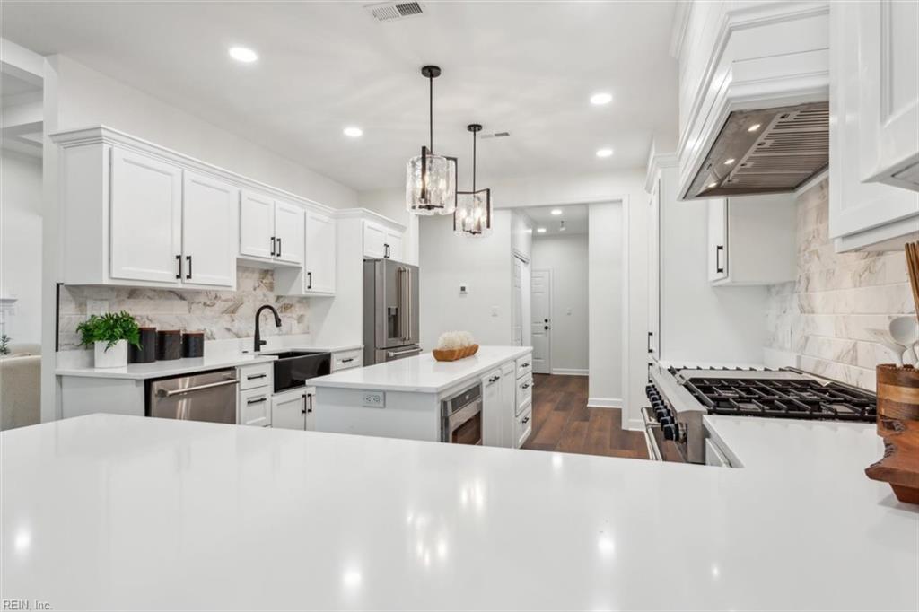 1832 John Hancock Williamsburg VA 23185