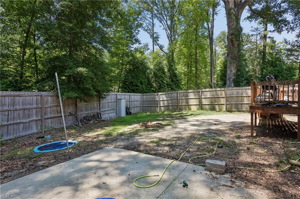 7322 Wellford Lane Gloucester VA 23061
