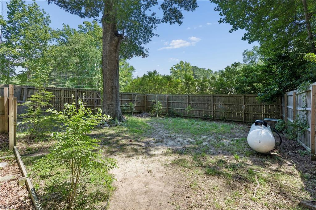 7322 Wellford Lane Gloucester VA 23061