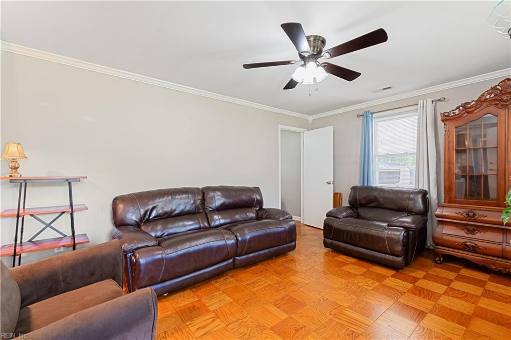 719 Paul Street Newport News VA 23605