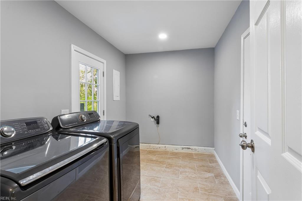182 Bentley Drive Newport News VA 23602