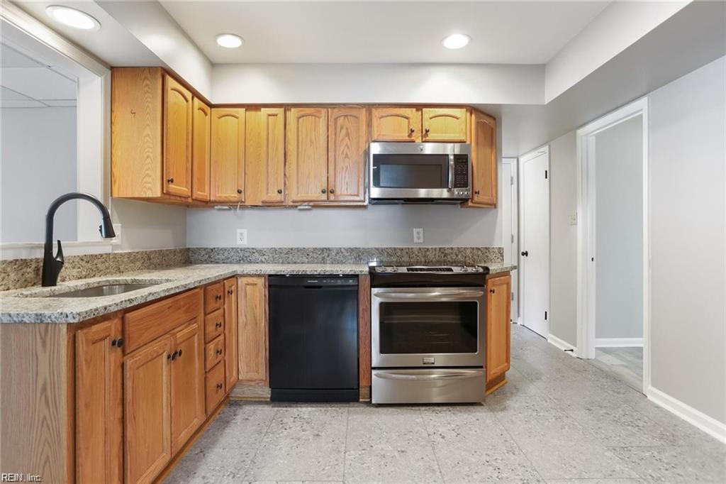 128 Gwynn Circle Newport News VA 23602