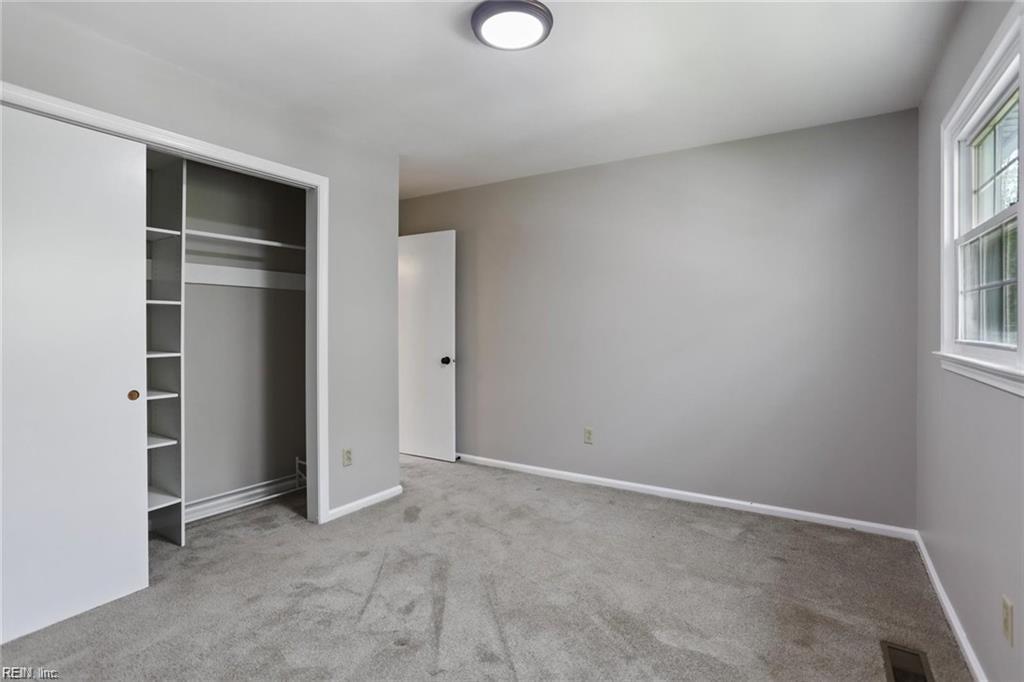 128 Gwynn Circle Newport News VA 23602