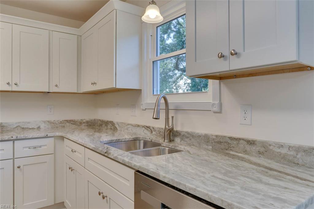 1216 Springwell Place Newport News VA 23608