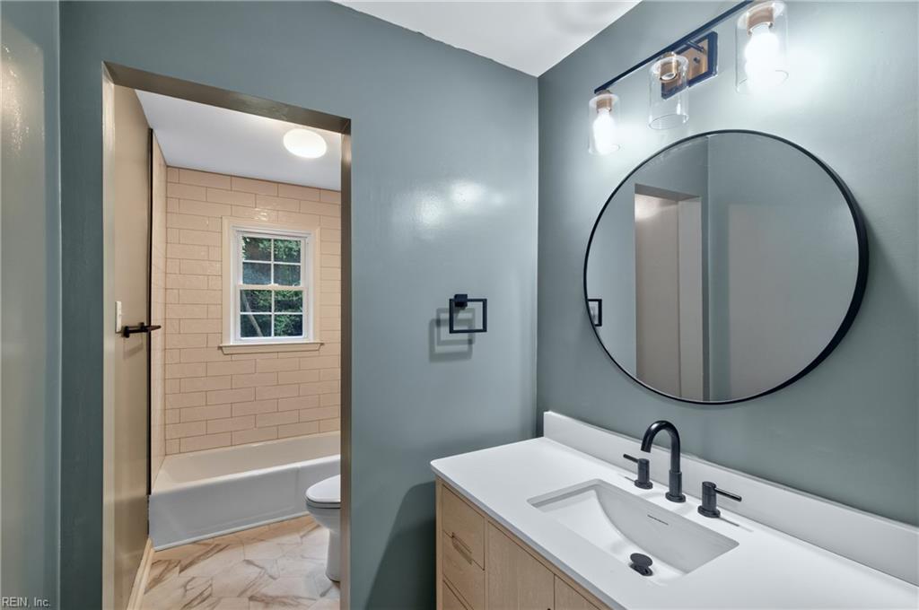 401 Piney Point Road Yorktown VA 23692