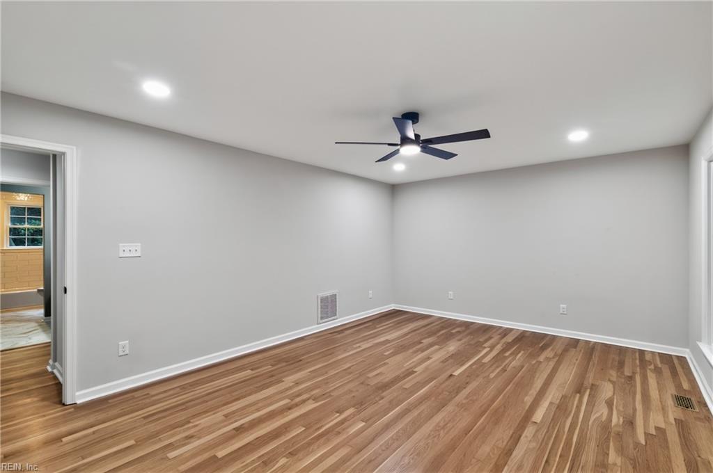 401 Piney Point Road Yorktown VA 23692