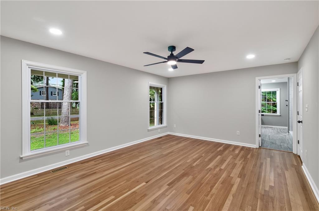 401 Piney Point Road Yorktown VA 23692