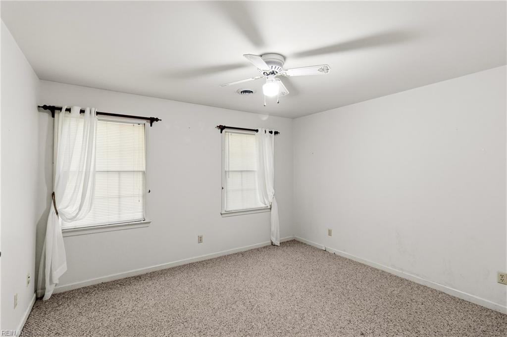 7847 Beaver Dr Drive Gloucester VA 23061