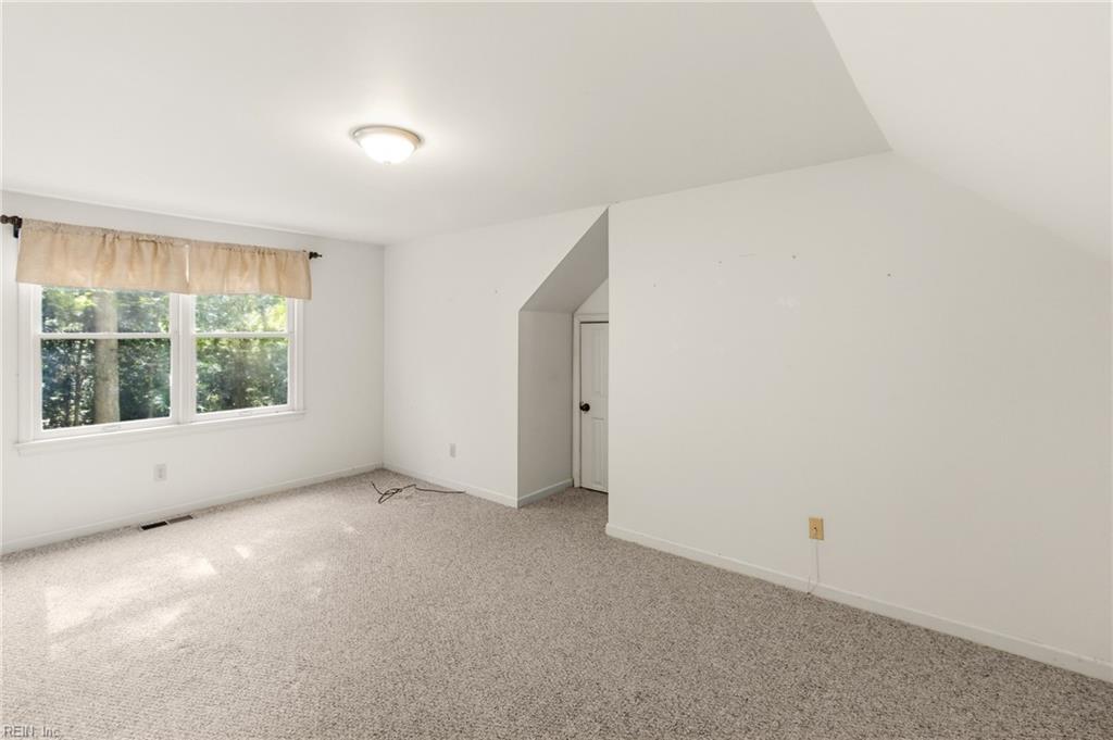 7847 Beaver Dr Drive Gloucester VA 23061