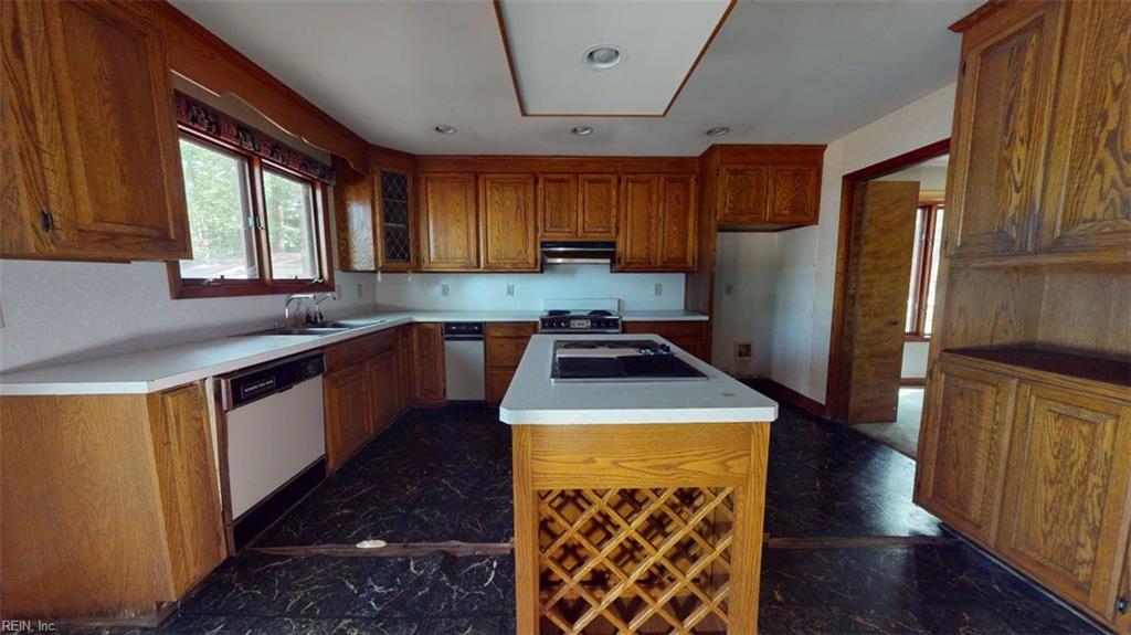 4859 Rosewell Drive Gloucester VA 23061