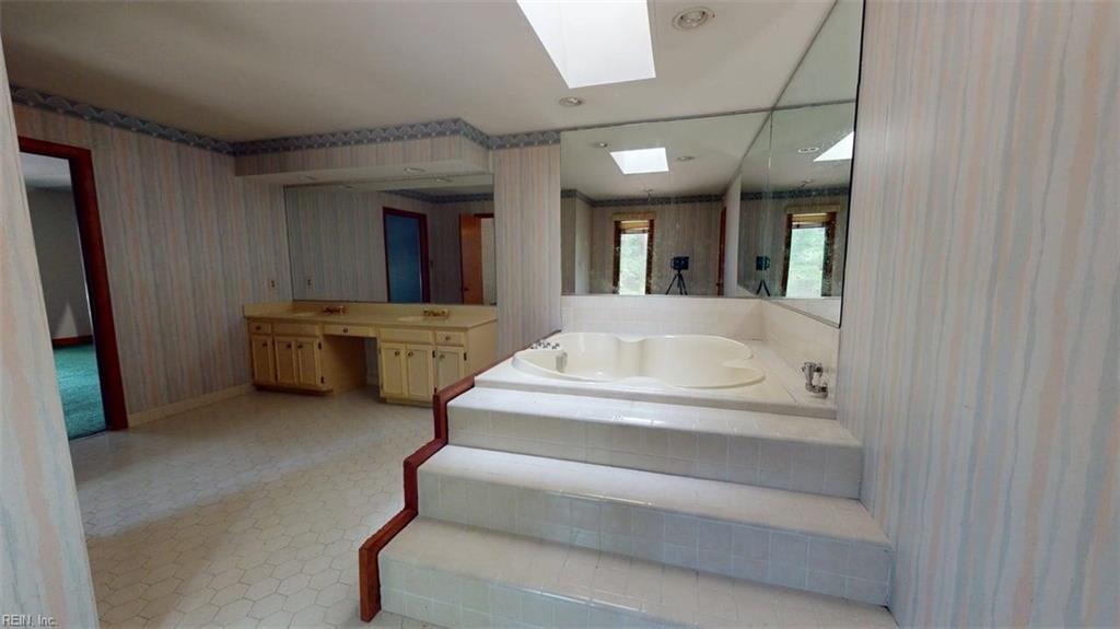 4859 Rosewell Drive Gloucester VA 23061