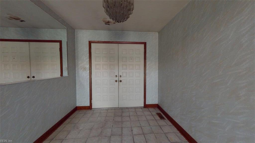 4859 Rosewell Drive Gloucester VA 23061