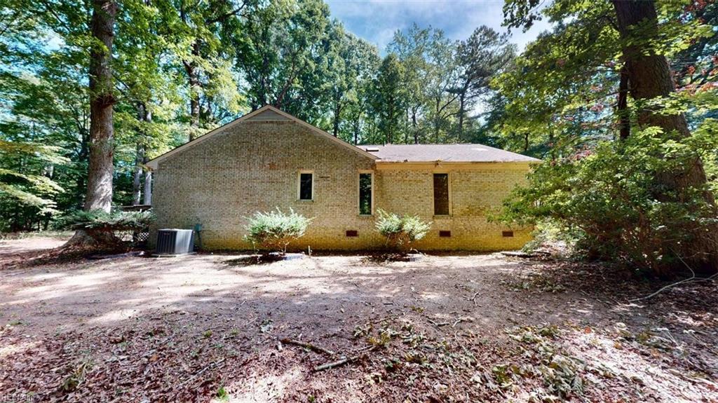 4859 Rosewell Drive Gloucester VA 23061